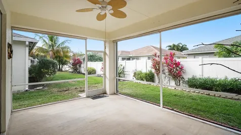 222 Sw Manatee Springs Way Port Saint Lucie FL 34986