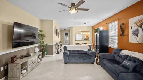 222 Sw Manatee Springs Way Port Saint Lucie FL 34986
