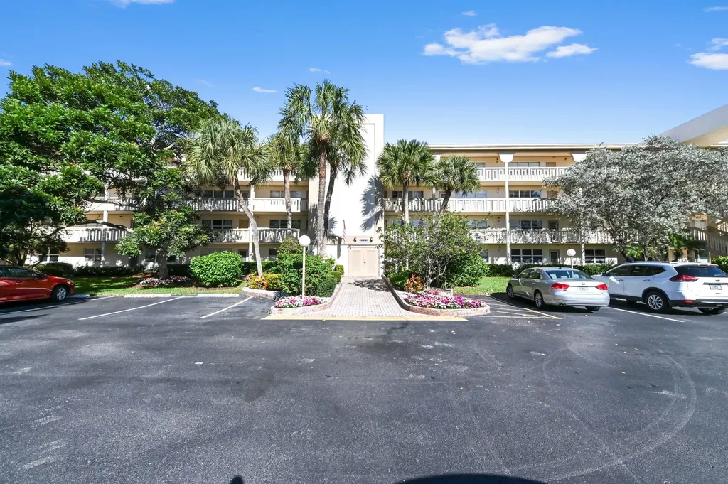 2905 Victoria Place Coconut Creek FL 33066