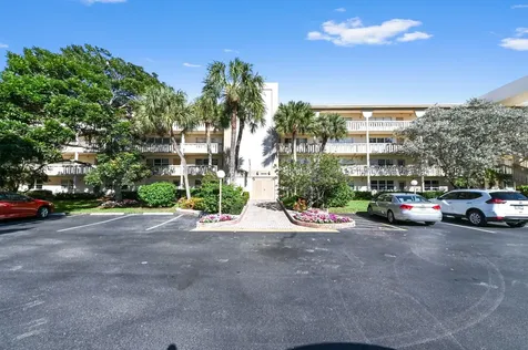2905 Victoria Place Coconut Creek FL 33066