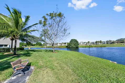 2905 Victoria Place Coconut Creek FL 33066