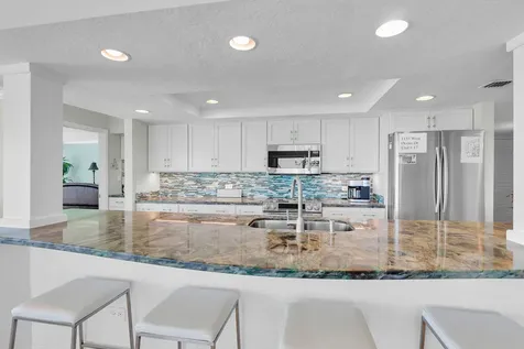 1133 W Ocean Drive Drive Key Colony Beach FL 33051
