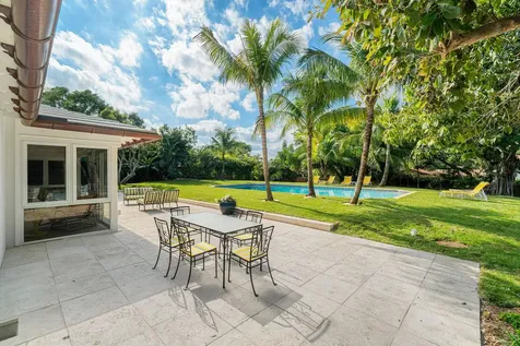 1008 N Ocean Boulevard Gulf Stream FL 33483
