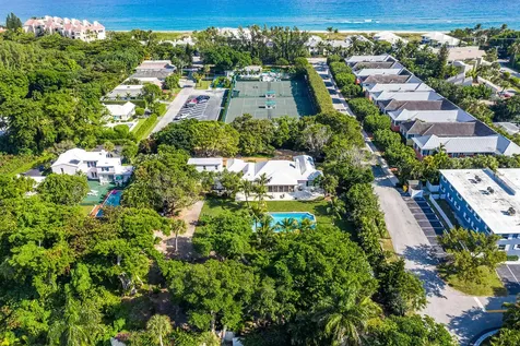 1008 N Ocean Boulevard Gulf Stream FL 33483