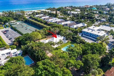 1008 N Ocean Boulevard Gulf Stream FL 33483