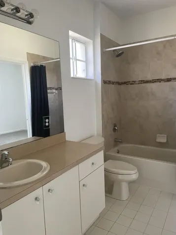 5024 SE Mariner Garden Circle Stuart FL 34997