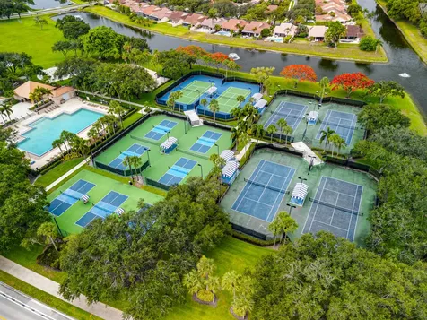 3507 Village Boulevard West Palm Beach FL 33409