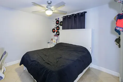 2578 Kentucky Street West Palm Beach FL 33406