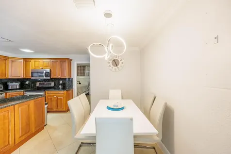 2578 Kentucky Street West Palm Beach FL 33406