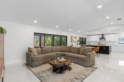 2327 Sw 23rd Cranbrook Drive Boynton Beach FL 33436