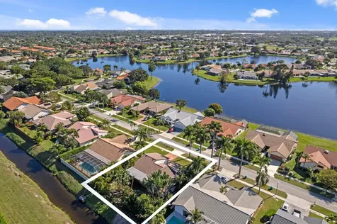 2327 Sw 23rd Cranbrook Drive Boynton Beach FL 33436