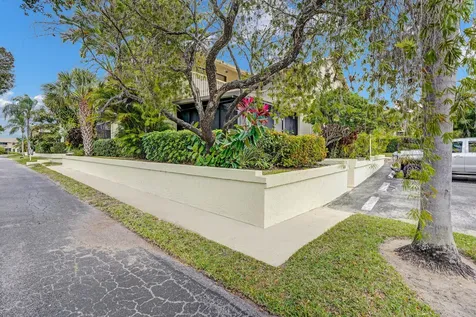 7437 Se Jamestown Terrace Hobe Sound FL 33455