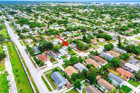709 Sw 9th Court Delray Beach FL 33444