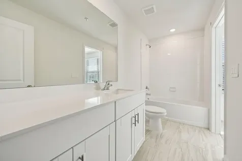 587 Salisbury Circle Fort Pierce FL 34982