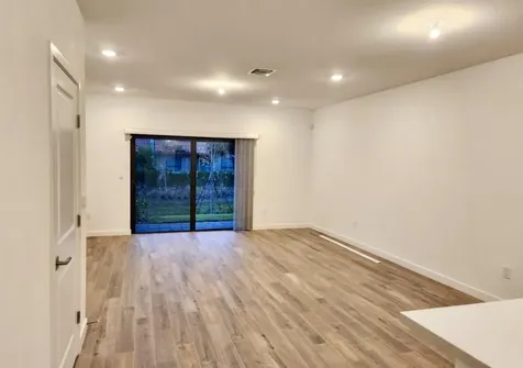 168 Se 5th Court Deerfield Beach FL 33441