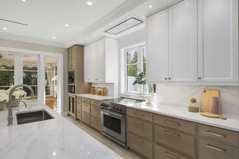 350 Seabreeze Avenue Palm Beach FL 33480