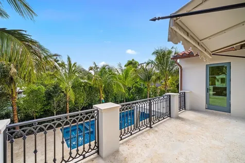 350 Seabreeze Avenue Palm Beach FL 33480