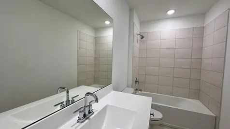 166 Se 5th Court Deerfield Beach FL 33441
