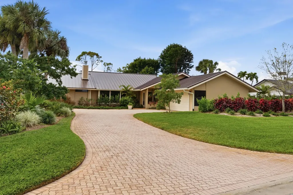 5081 Se Burning Tree Circle Stuart FL 34997