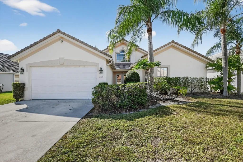 2725 Pointe Circle Greenacres FL 33413