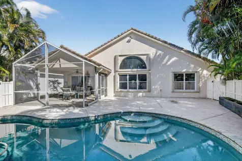 2725 Pointe Circle Greenacres FL 33413