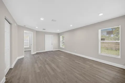 706 Dundas Court Fort Pierce FL 34950