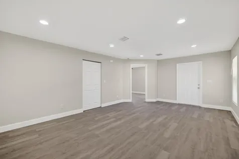 706 Dundas Court Fort Pierce FL 34950