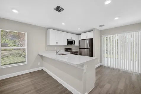 706 Dundas Court Fort Pierce FL 34950