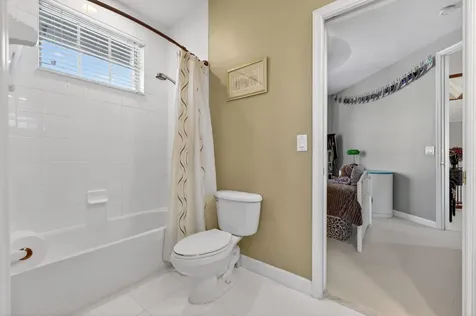 12474 Nw 50th Place Coral Springs FL 33076