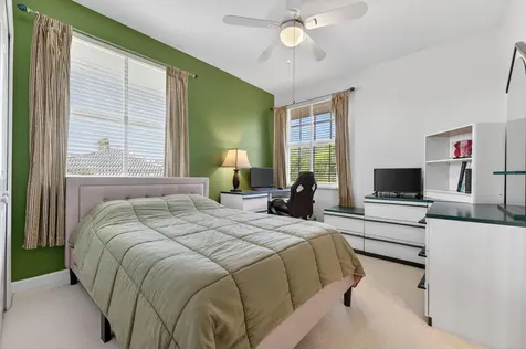 12474 Nw 50th Place Coral Springs FL 33076