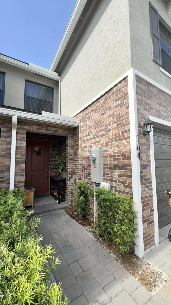 164 Se 5th Court Deerfield Beach FL 33441