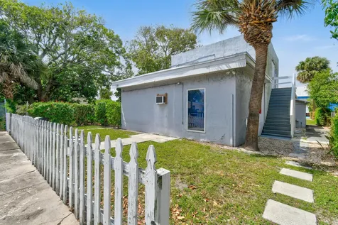3721 Henry Avenue West Palm Beach FL 33405