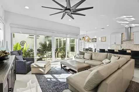 7037 Edison Place Palm Beach Gardens FL 33418