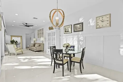 7037 Edison Place Palm Beach Gardens FL 33418