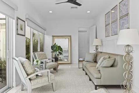 7037 Edison Place Palm Beach Gardens FL 33418