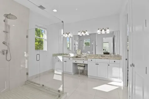 7037 Edison Place Palm Beach Gardens FL 33418