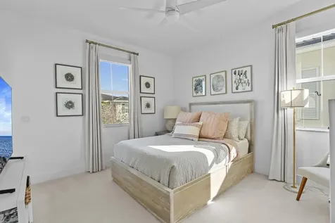 7037 Edison Place Palm Beach Gardens FL 33418