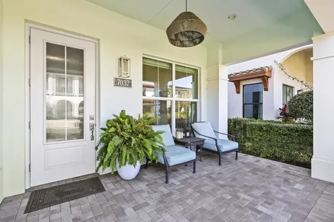 7037 Edison Place Palm Beach Gardens FL 33418
