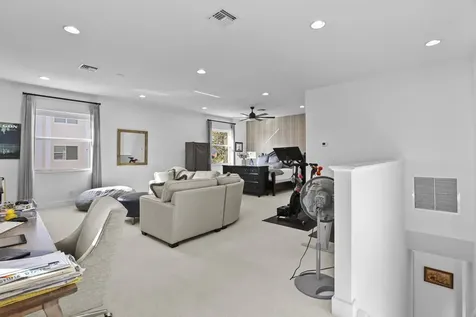 7037 Edison Place Palm Beach Gardens FL 33418