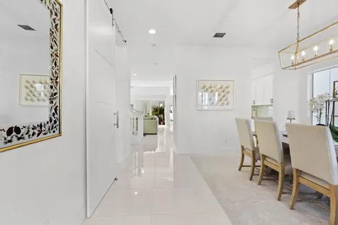 7037 Edison Place Palm Beach Gardens FL 33418
