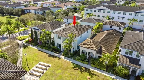 7037 Edison Place Palm Beach Gardens FL 33418