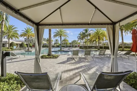 7037 Edison Place Palm Beach Gardens FL 33418