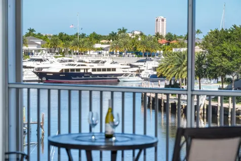 390 N Federal Highway Deerfield Beach FL 33441