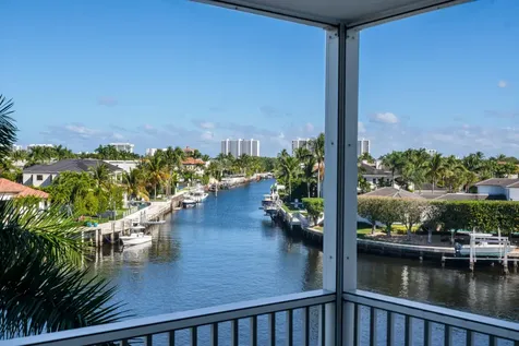390 N Federal Highway Deerfield Beach FL 33441