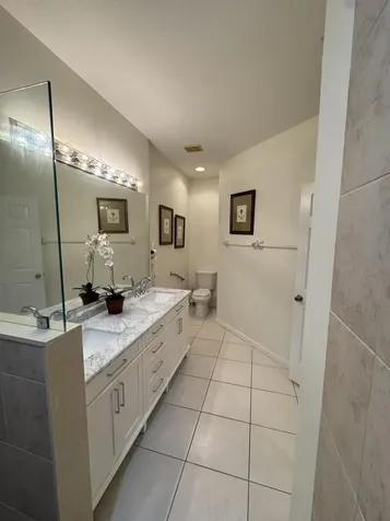 8246 Mulligan Circle Port Saint Lucie FL 34986