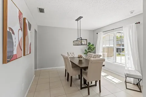 6767 Royal Leaf Lane Jacksonville FL 32244