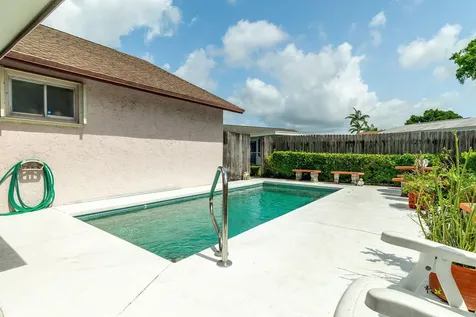 3623 Walden Lane West Palm Beach FL 33406