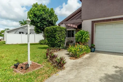 3623 Walden Lane West Palm Beach FL 33406
