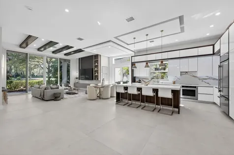 16076 Villa Vizcaya Place Delray Beach FL 33446