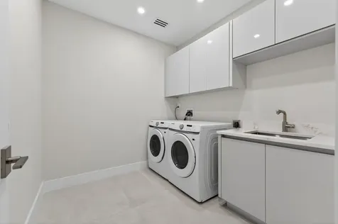 16076 Villa Vizcaya Place Delray Beach FL 33446